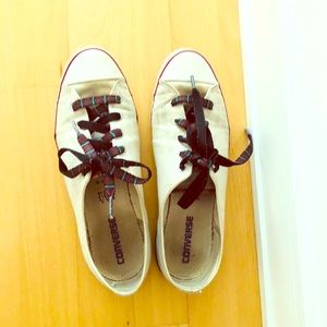 All star converse shoes